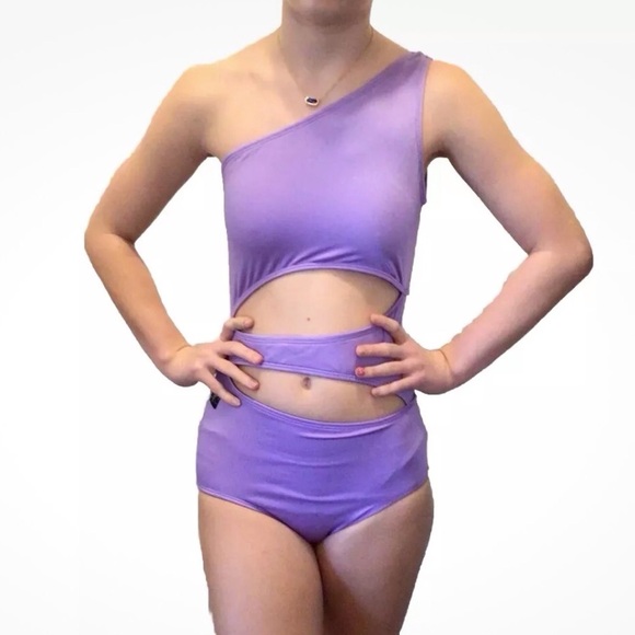 NWOT Kandi Kouture Lavender Strappy Cut Out One Shoulder Dance Leotard Size TM - Picture 1 of 8